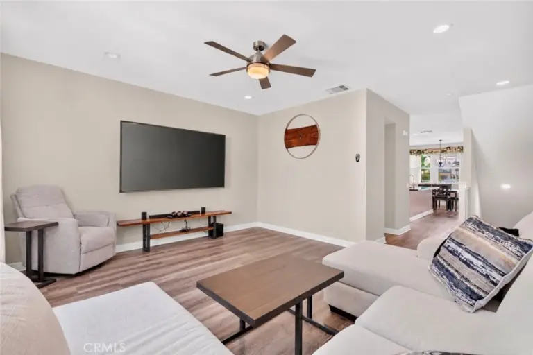 601 W Foothill Boulevard #71, Glendora
