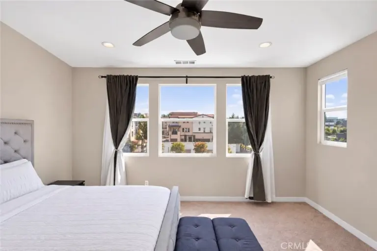 601 W Foothill Boulevard #71, Glendora