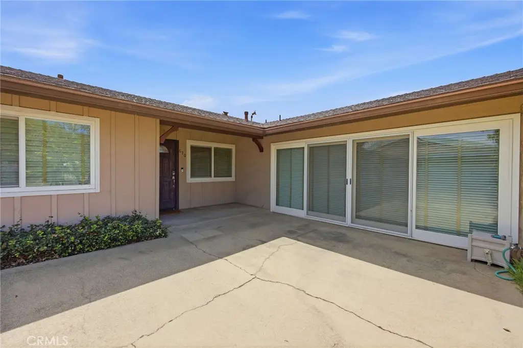 610 Ridgefield, Claremont