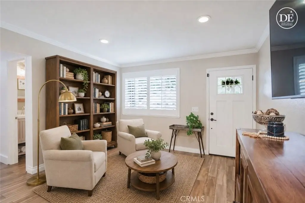 6124 N Fairvale Drive, Azusa