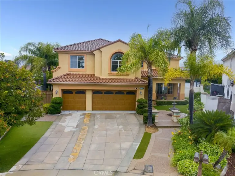 6137 Ridgemont, La Verne