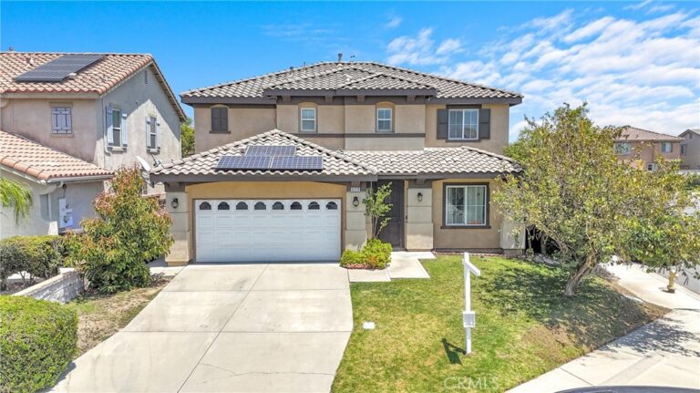 6229 Eaglemont, Fontana