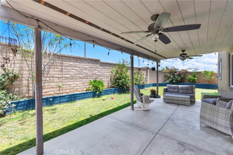 6229 Eaglemont, Fontana