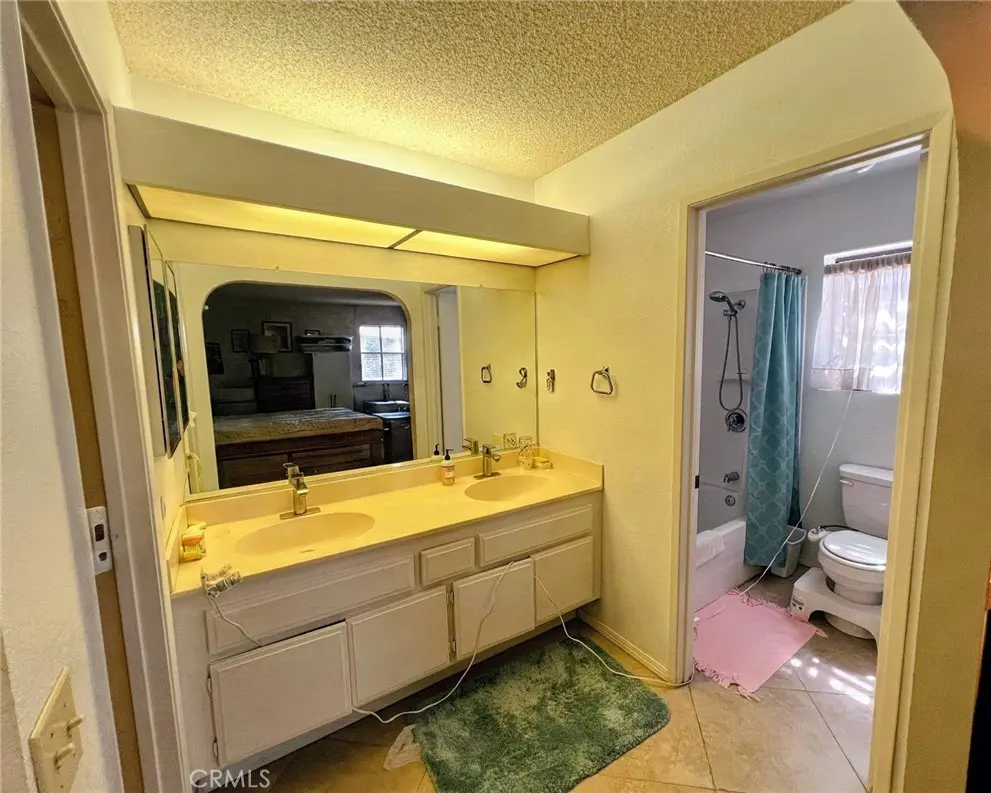 63 Rainbow Ridge, Pomona