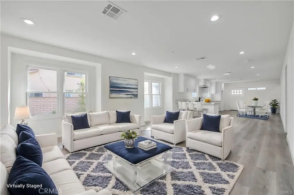 636 W Grand Avenue, Pomona