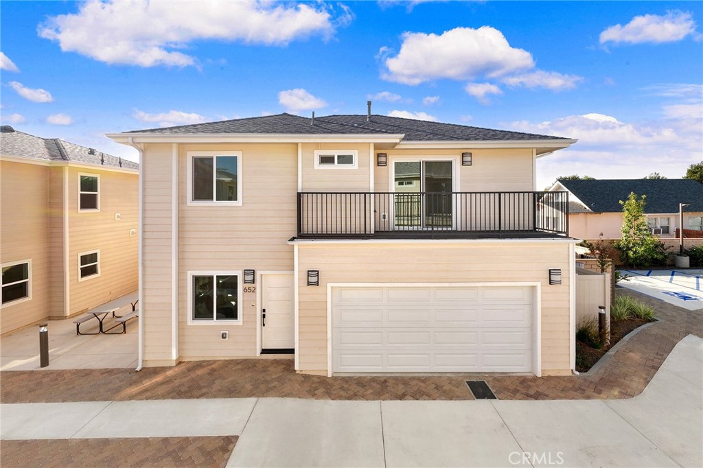 638 W Grand Avenue, Pomona