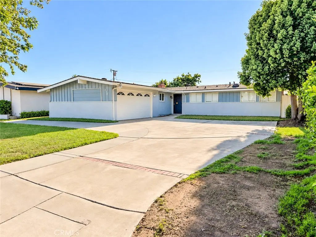 645 S Eastbury Avenue, Covina
