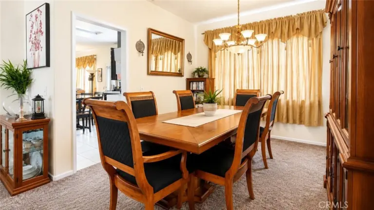 6538 Douglas, Fontana