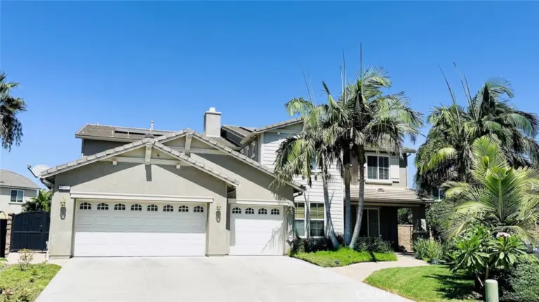 6697 Elysian Court, Eastvale