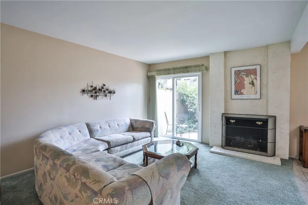 672 Greendale Lane, Pomona