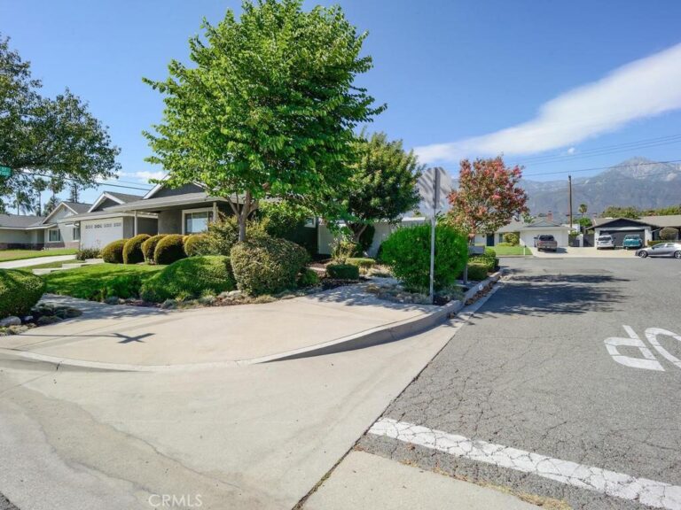 7064 Lion, Rancho Cucamonga