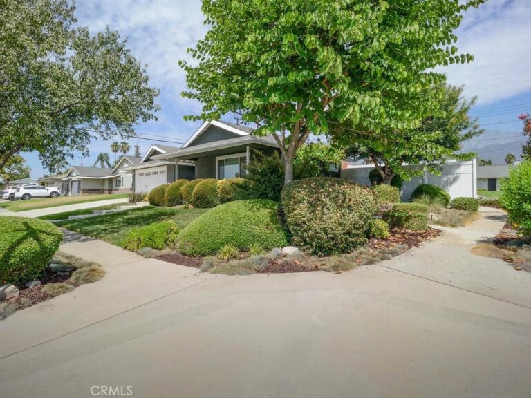 7064 Lion, Rancho Cucamonga