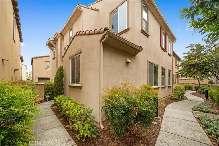 7149 Montecito Ln, Eastvale