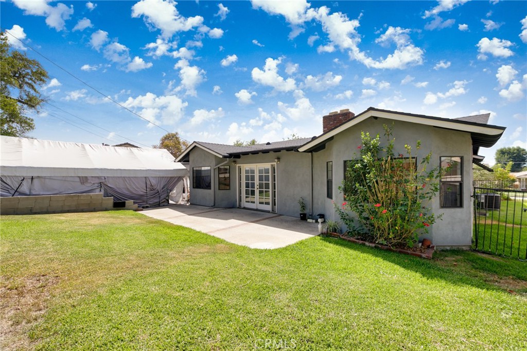 717 E Laurel Avenue, Glendora