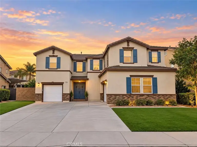 7251 Blue Crab Court, Eastvale
