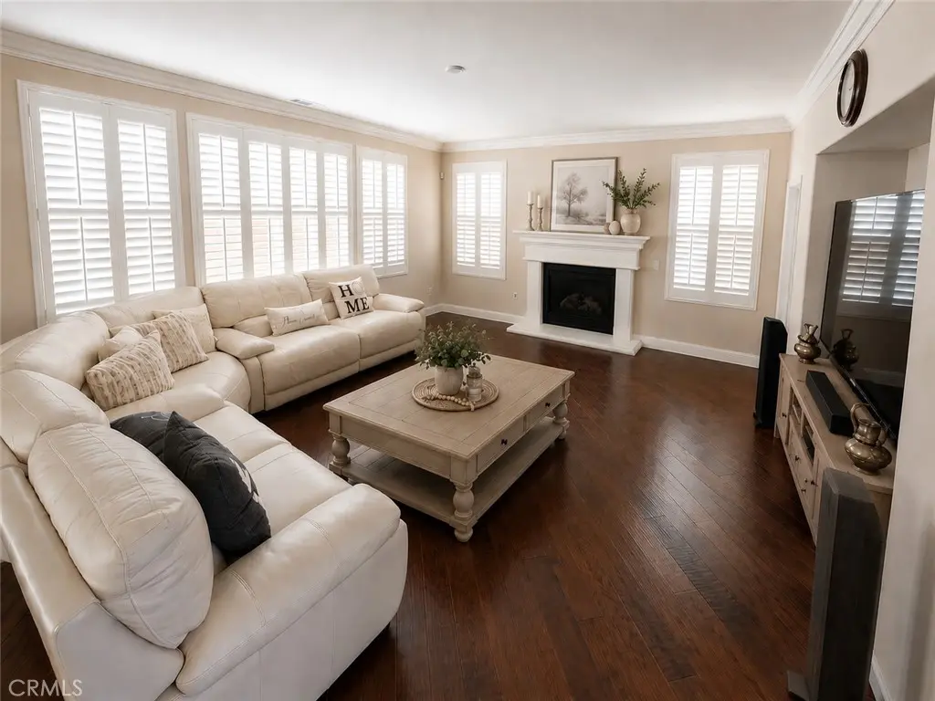 7297 Meurice Circle, Eastvale