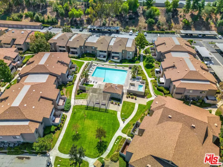75 Carriage Way, Pomona