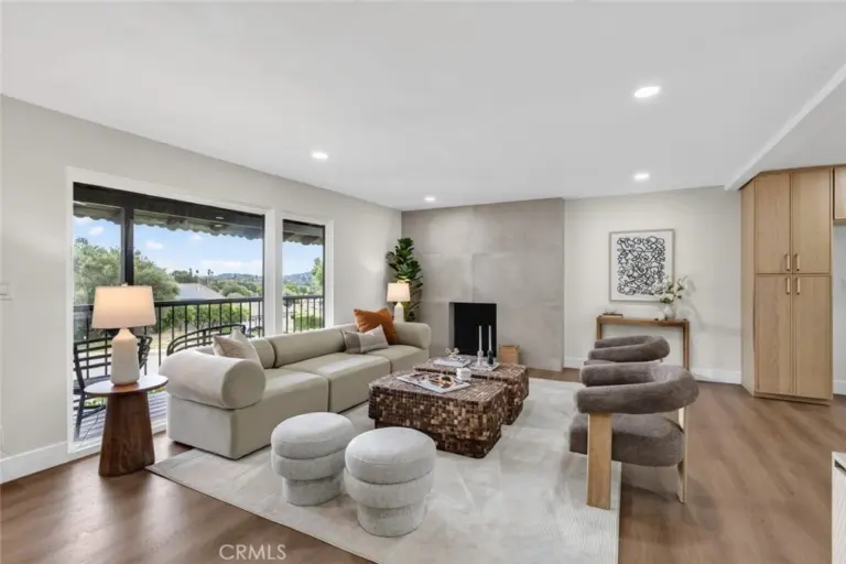 751 N Grand, Glendora