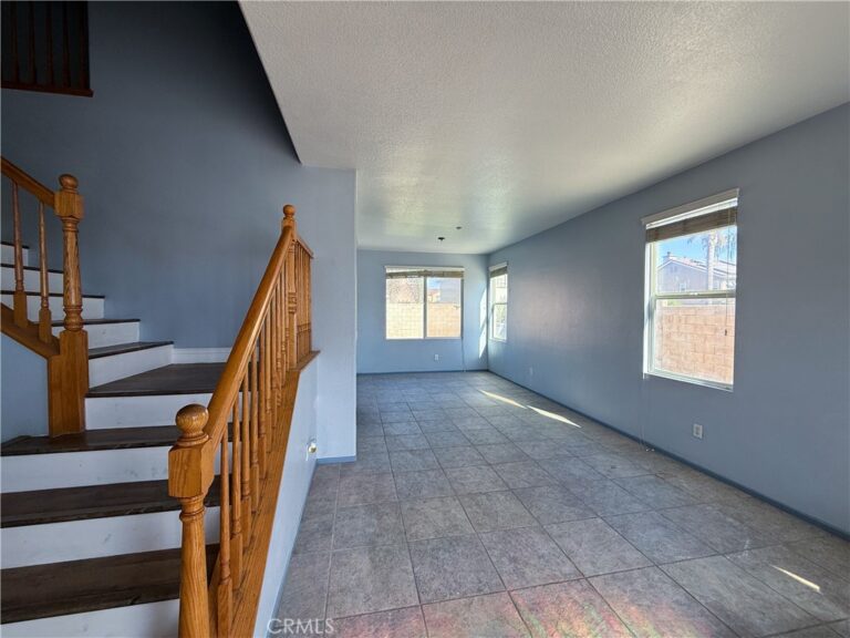 7565 Blue Mist Court, Fontana