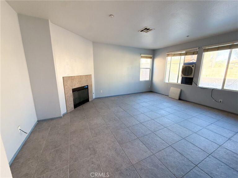 7565 Blue Mist Court, Fontana