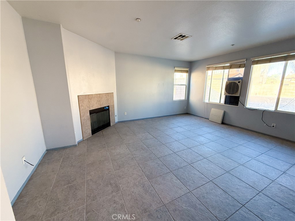 7565 Blue Mist Court, Fontana