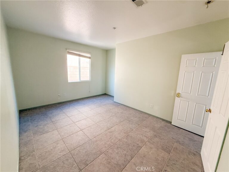7565 Blue Mist Court, Fontana
