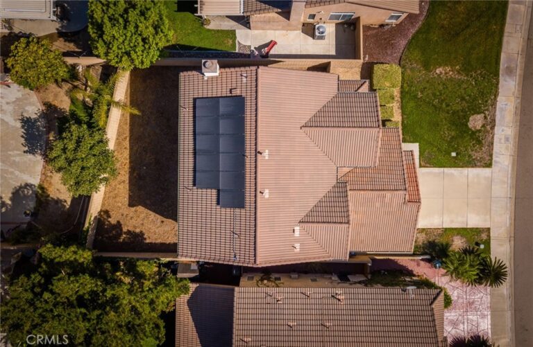 7652 Lavender St, Fontana