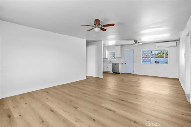 7716 Juniper Avenue, Fontana