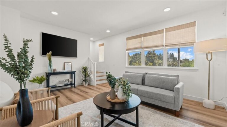7729 Paxton Pl, Rancho Cucamonga