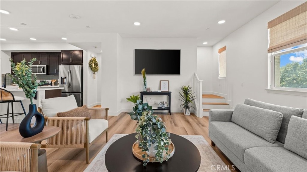 7729 Paxton Pl, Rancho Cucamonga