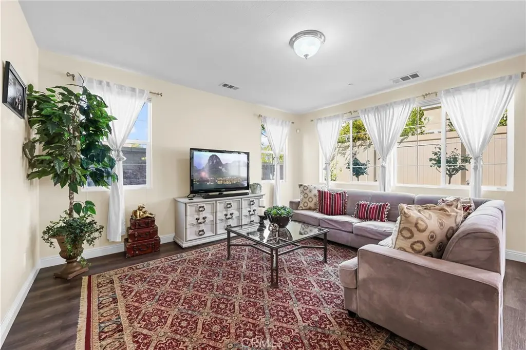 7820 Botany, Chino