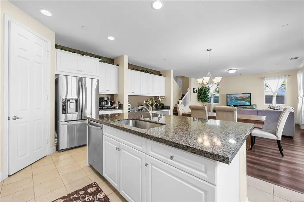 7820 Botany, Chino