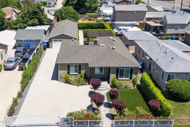783 E Grand, Pomona
