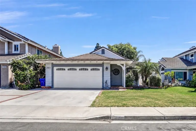 8073 Dowd Court, Fontana