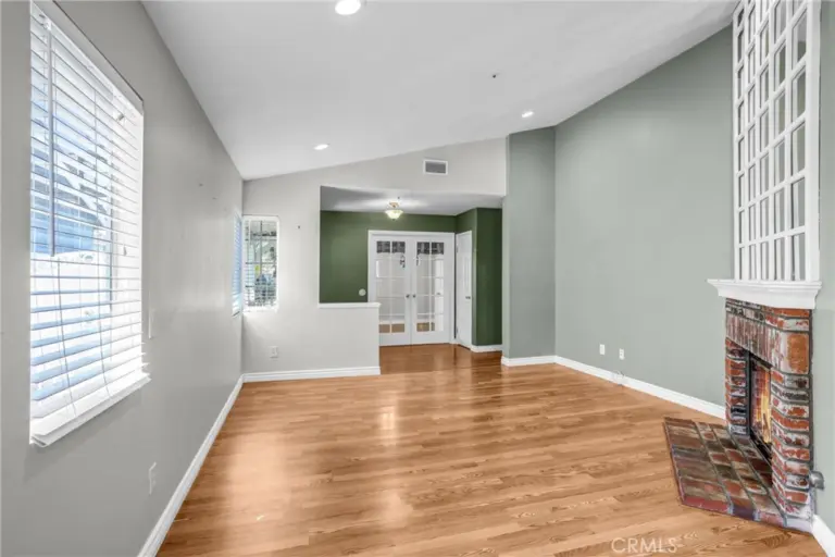 8073 Dowd Court, Fontana