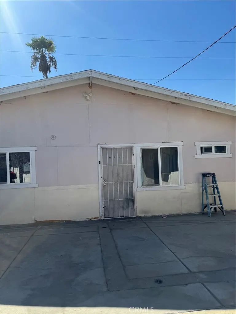 8196 Pepper Avenue, Fontana