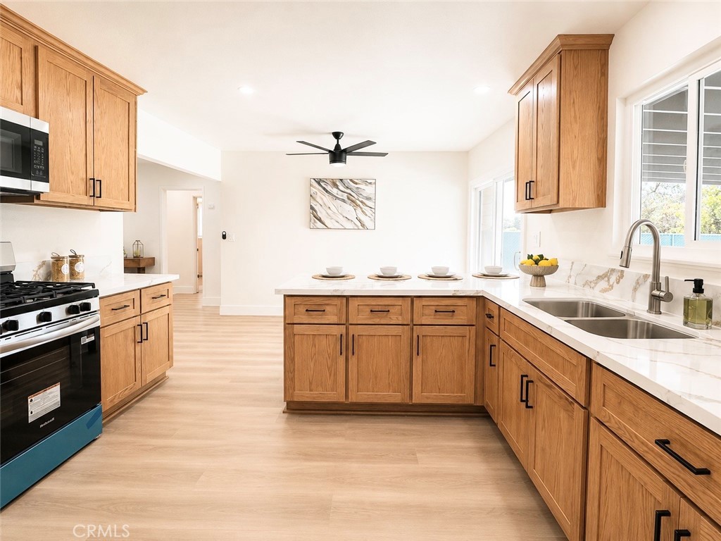 8214 Jadeite Ave, Rancho Cucamonga