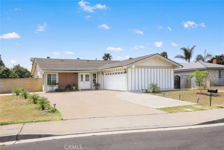 835 Jacaranda Street, Ontario