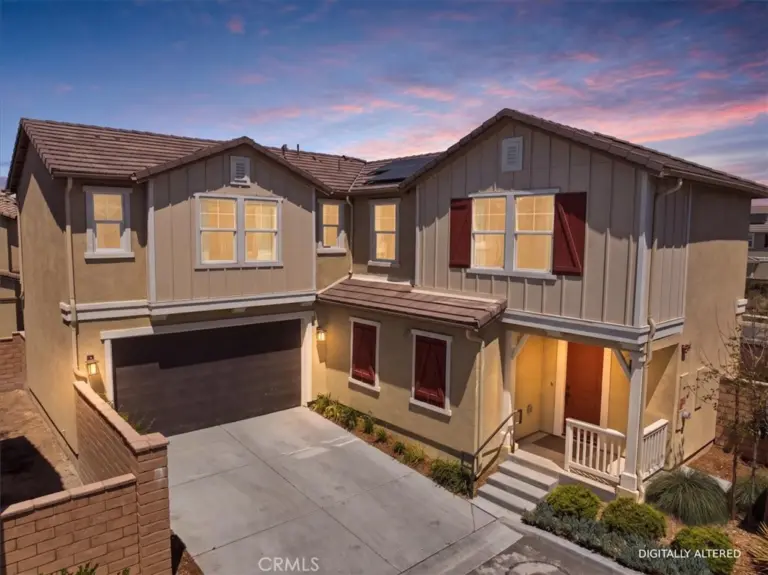 8542 Cougar Court, Chino