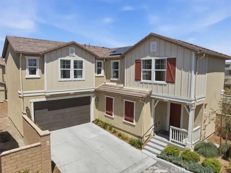 8542 Cougar Court, Chino