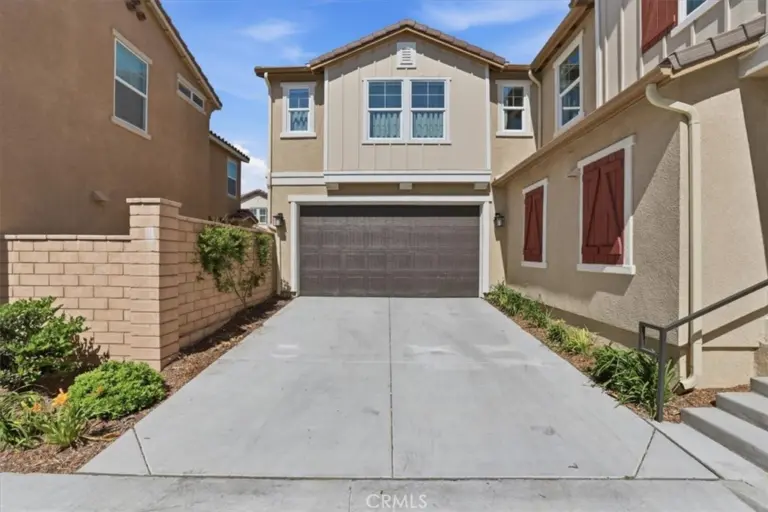 8542 Cougar Court, Chino