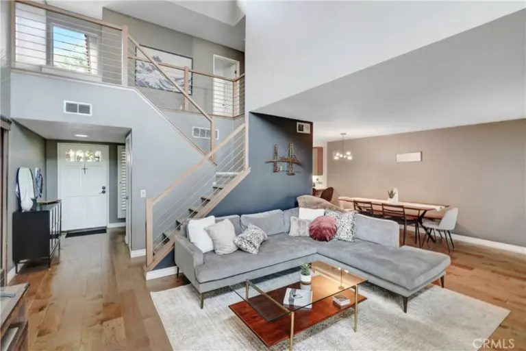 860 Connors Court, Claremont