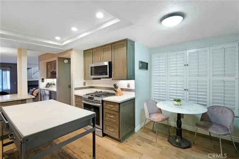 860 Connors Court, Claremont