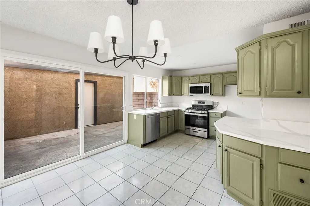 860 Windwood Drive, Diamond Bar