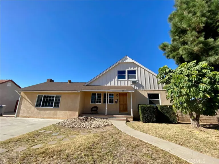 875 N Garsden, Covina