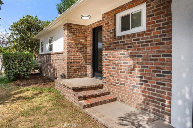 884 Lewis Street, Pomona