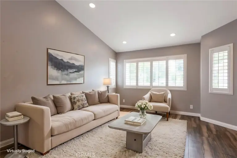 895 Arbor Circle, La Verne
