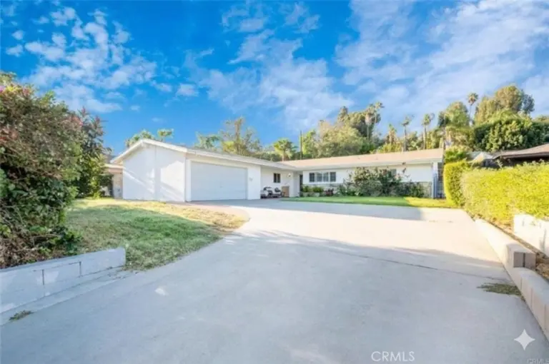 901 Val Vista, Pomona