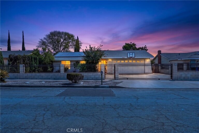 9087 Rosecrest Lane, Fontana