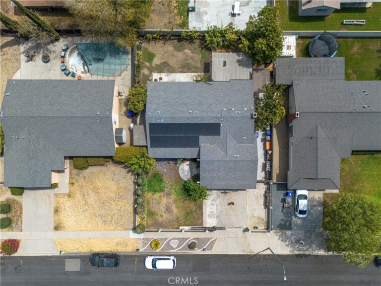 9087 Rosecrest Lane, Fontana